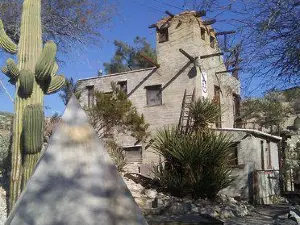 Cabot's Pueblo Museum