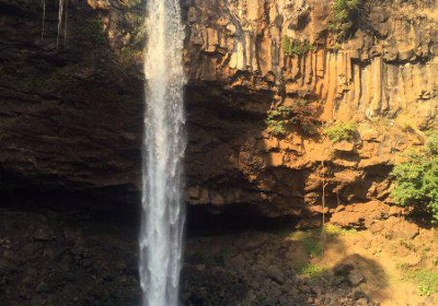 Phu Cuong Waterfall