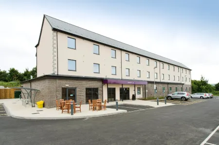 Premier Inn Wadebridge Отели в г. Уэйдбридж