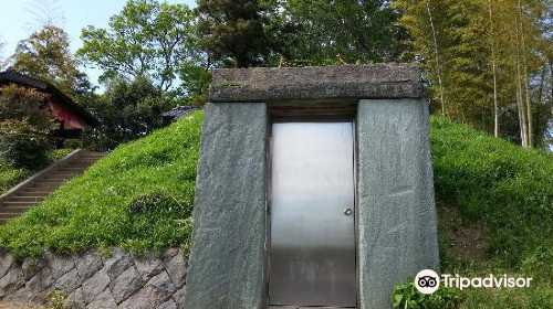 Prefecture designated historic site Jizo tomb