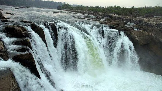 Dhuandhar Waterfall