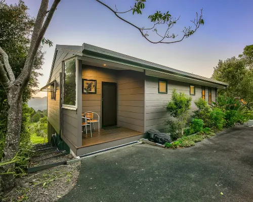 Blue Summit Cottages Hotels in Maleny