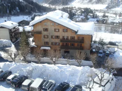 Hotel Astoria Hotels near Courmayeur Forum Sport Center