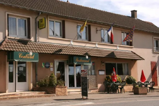 Logis Hôtel Centrotel et Spa Bulles d'Allier