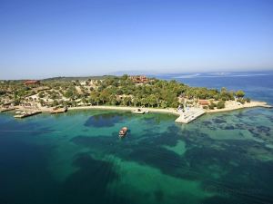 Oliviera Private Island Hotel - Kalem Island