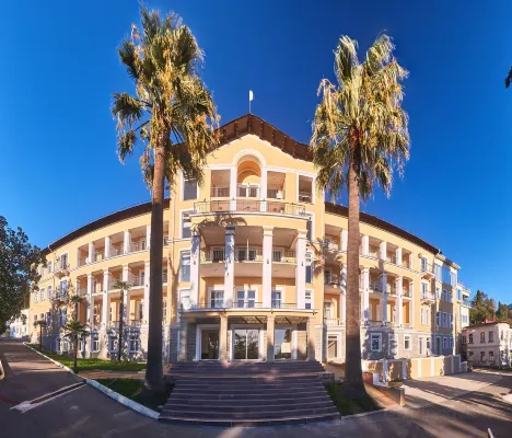 Art-Hotel Hotels in Khosta