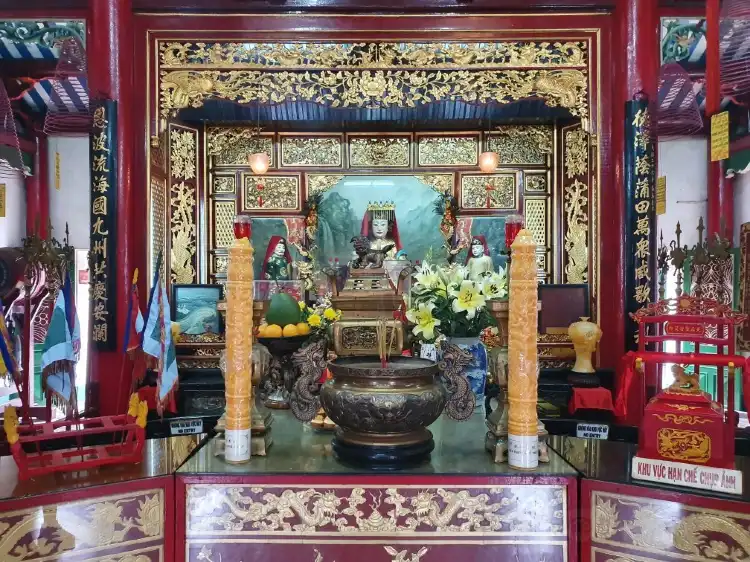 Hotels near Chinese All-Community Assembly Hall