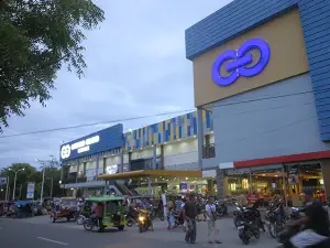 Gaisano Grand Mall Moalboal