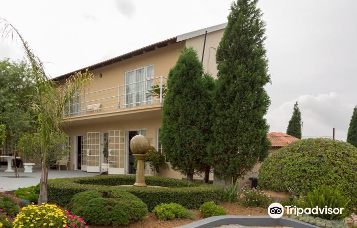 Bri-Shel Manor B&B