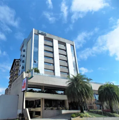 Alven Hotel by Slaviero Hotéis Hotels in Жоїнвіль