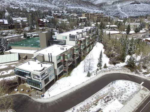Simba Run Vail Condominiums Hotels in Minturn