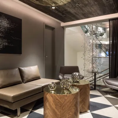 The Windsor Suites Philadelphia Hotels near Northern Liberties