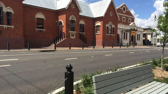 Sir Henry Parkes School of Arts - Cinema, Museum & Theatre