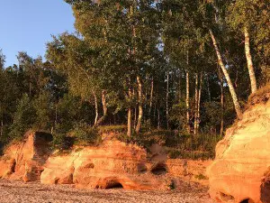 Кемпинг "Klintis"  /Campsite Klintis (Veczemju Mantinu Cliffs)