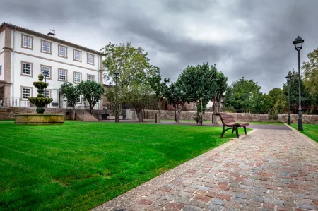 Hotel Fonte Velha Отели в г. Сендуфе