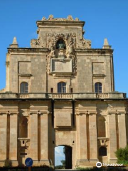 Notre Dame Gate