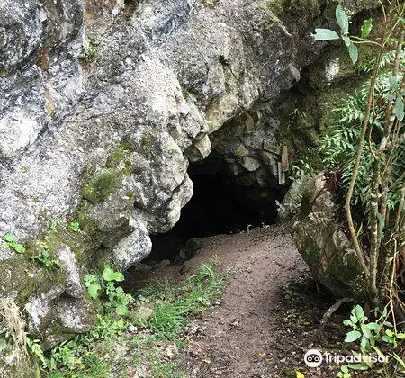 Cobden cave