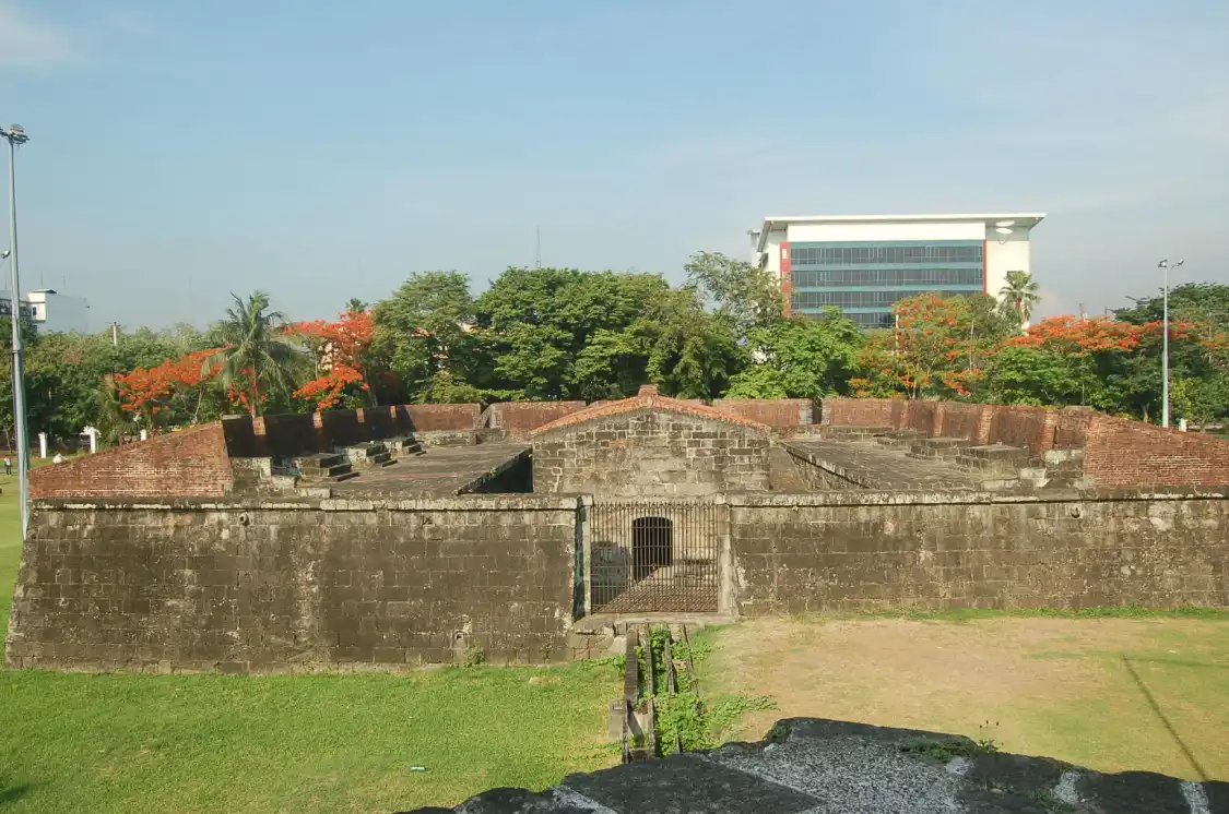 Hotels near Reducto De San Pedro