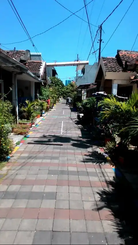 Hotel dekat Kampung Lawas Maspati