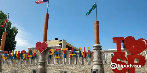 Dataran Zero Kilometer