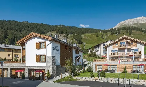 โฮเทลิโนเปอตีชาเล่ต์