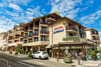 沿海飯店 Les Jardins de L'eau du Pre Curieux附近的飯店