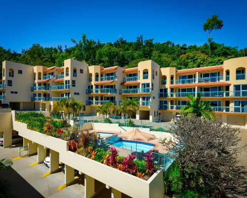 Shingley Beach Resort Whitsundays Hotels in Cannonvale