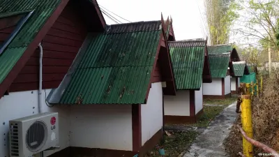 Navasoung Resort Hotels near Wat Yang Luang