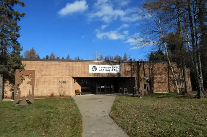 Các khách sạn gần Thunder Bay Art Gallery
