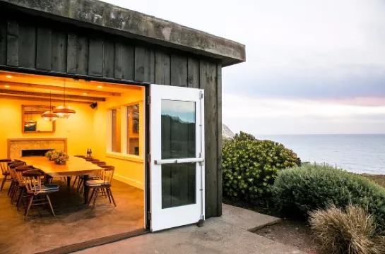 Timber Cove Resort