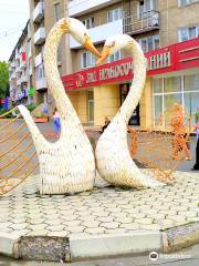 Sculpture Swans