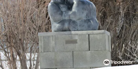 Geert Maas Sculpture Gardens and Gallery