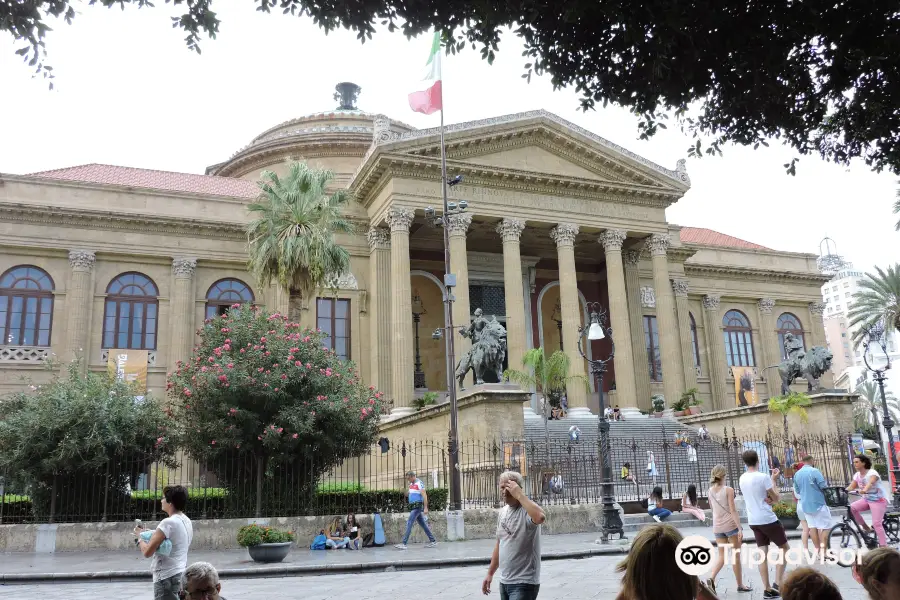 Biblioteca della Fondazione Teatro Massimo