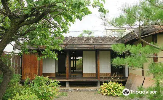 Takahashi Family Residence