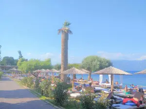 Azur Beach Bar