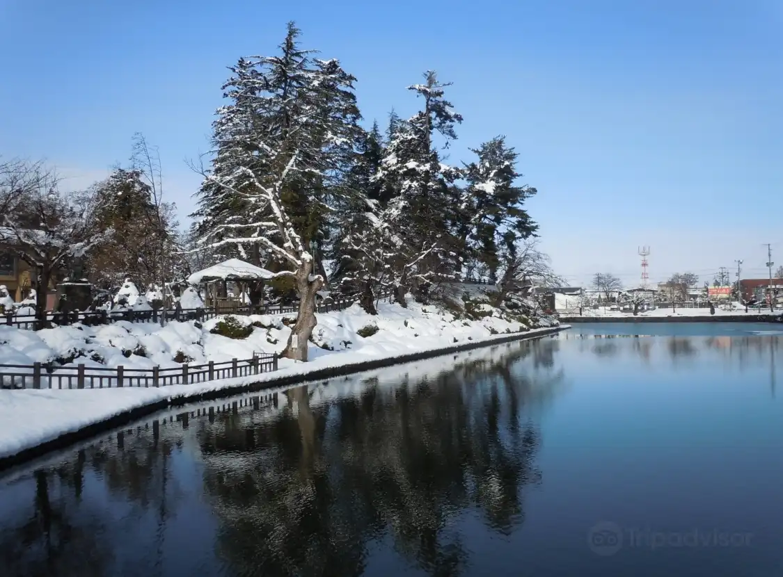 Hotels near Yonezawa Castle Ruins / Matsugasaki Park