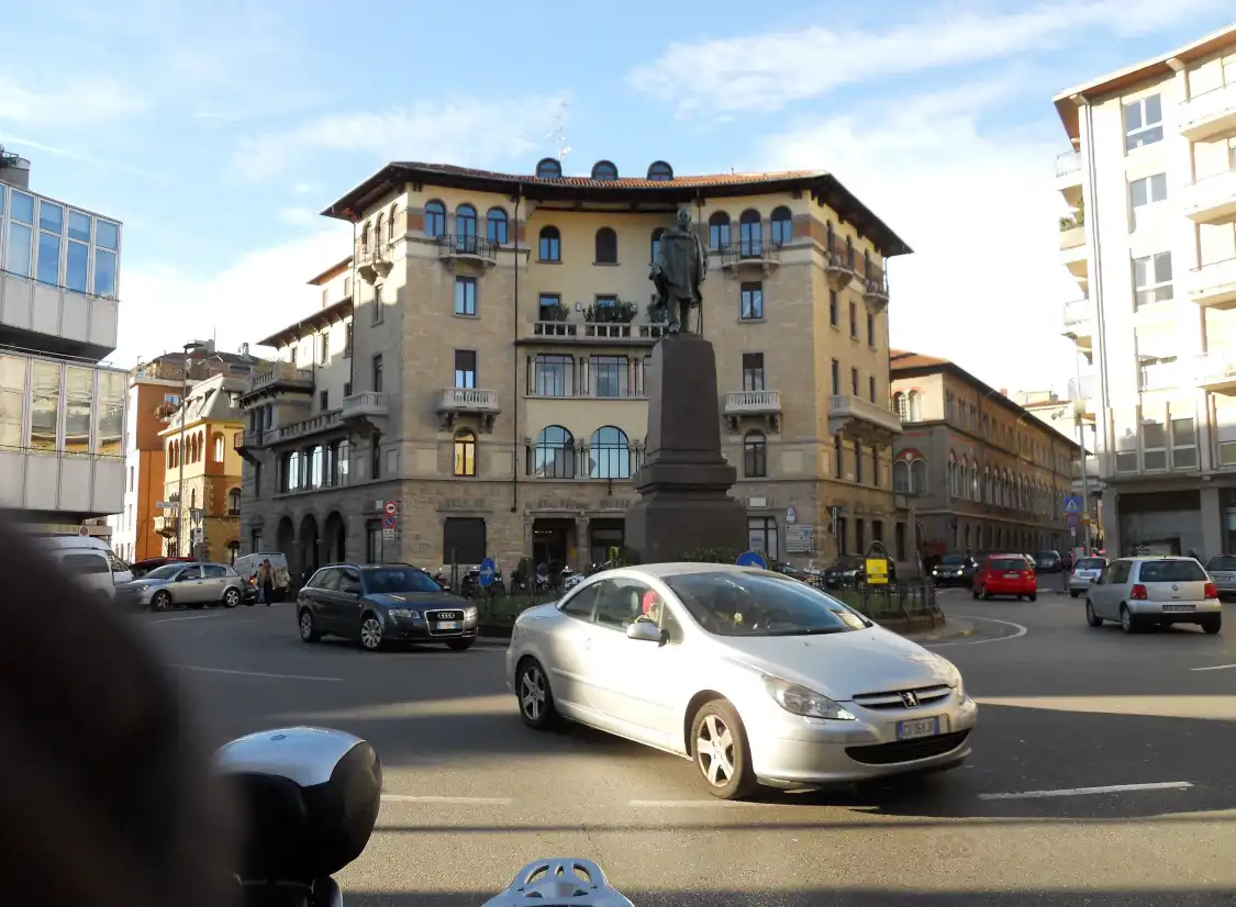 Hotels near Giuseppe Garibaldi Monument