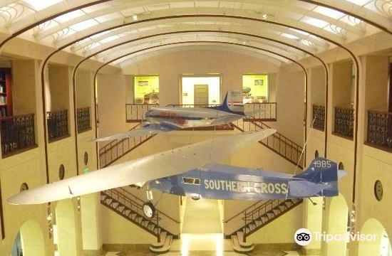 SFO Museum Louis A. Turpen Aviation Museum and Library