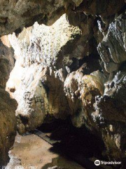 Mawsmai Cave