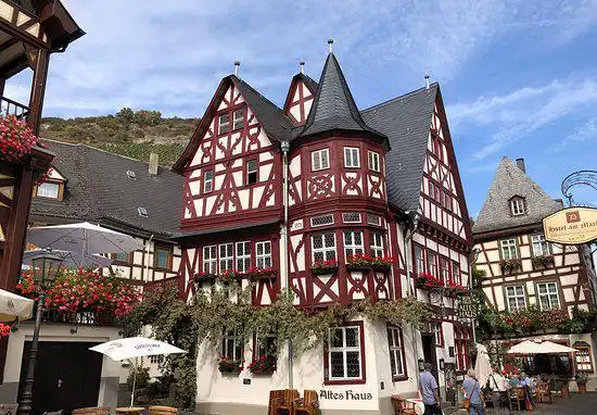 Hotels near Alte Haus