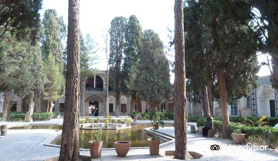 Aramgah-e Shah Ne’matollah Vali