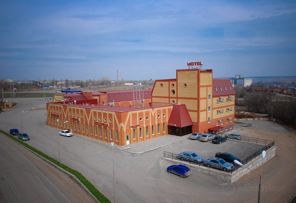 Hotel Atlant - Housity