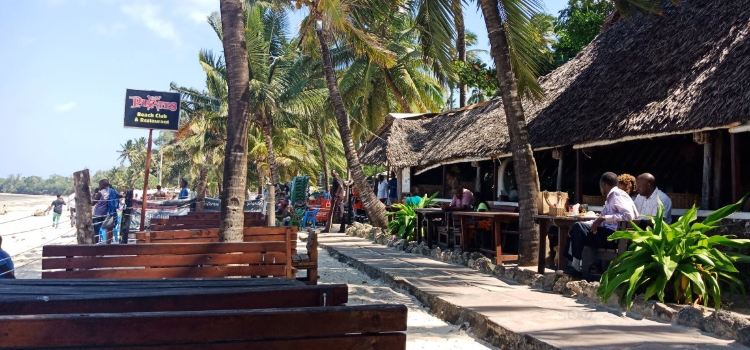 Pirates Beach Club