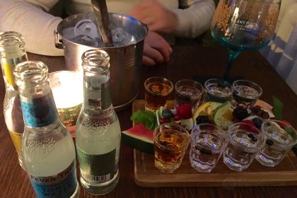 Jenever Gin Bar