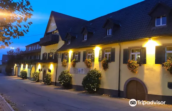 阿奇卡爾克朗酒店