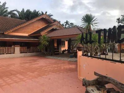All Times Pool Villa Hotels near Wat Phra Saeng