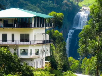 Thuruliya Hotel Hotel in zona Ramboda Falls