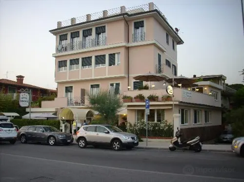 Hotel Bencista' Hotels in Pietrasanta