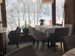 Grey Family Hotel