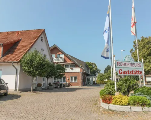Land-Gut-Hotel Rohdenburg Hotels in Osterholz